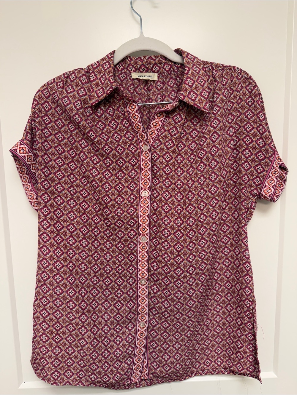 Max Studio Pink & Burgundy Geometric Short-Sleeve Shirt